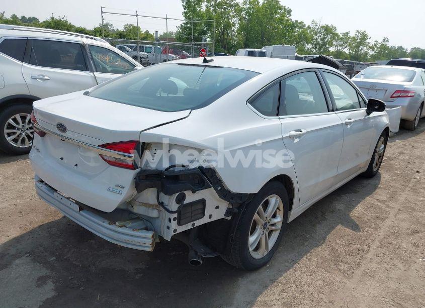 Photo 4 of 2018 Ford Fusion SE (VIN 3FA6P0HD9JR265956)