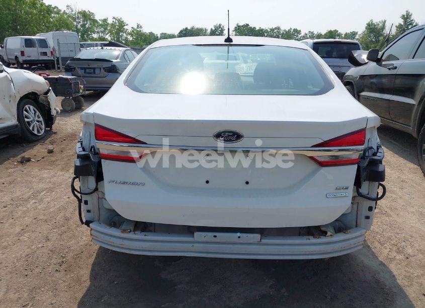Photo 6 of 2018 Ford Fusion SE (VIN 3FA6P0HD9JR265956)
