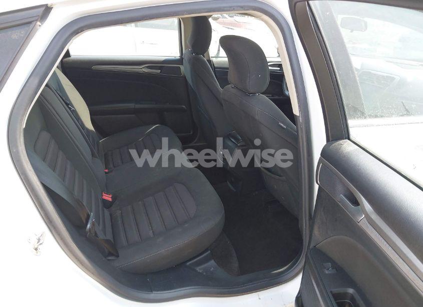 Photo 8 of 2018 Ford Fusion SE (VIN 3FA6P0HD9JR265956)