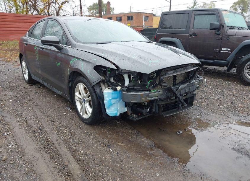 Photo 12 of 2018 Ford Fusion SE (VIN 3FA6P0HD9JR266394)