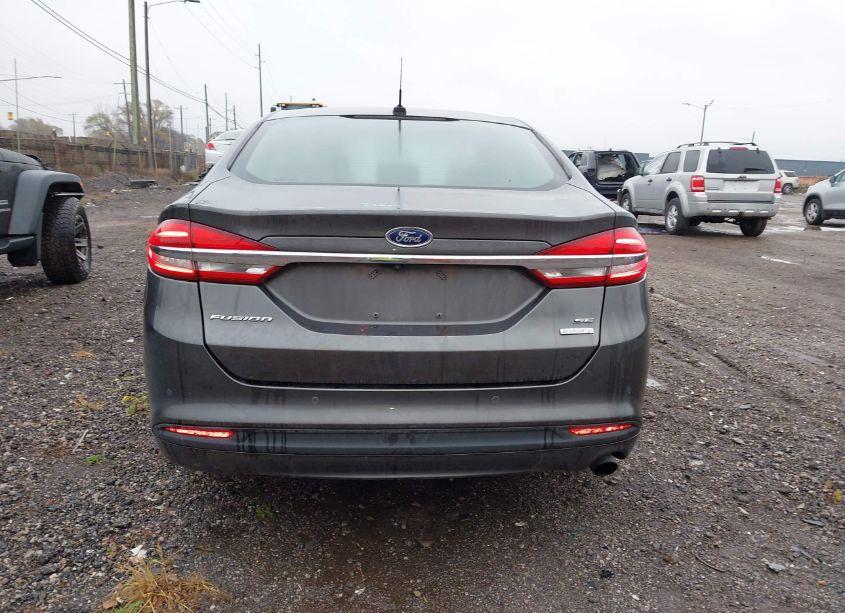 Photo 17 of 2018 Ford Fusion SE (VIN 3FA6P0HD9JR266394)