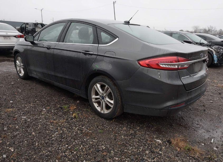 Photo 3 of 2018 Ford Fusion SE (VIN 3FA6P0HD9JR266394)