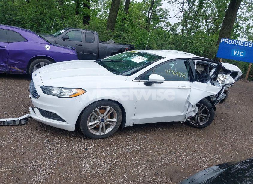 Photo 13 of 2018 Ford Fusion SE (VIN 3FA6P0HD9JR269974)