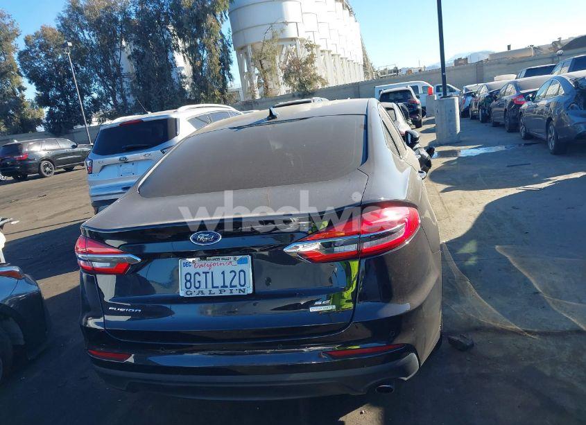 Photo 17 of 2019 Ford Fusion SE (VIN 3FA6P0HD9KR114648)