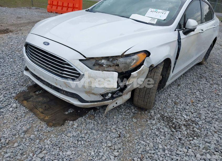 Photo 6 of 2019 Ford Fusion SE (VIN 3FA6P0HD9KR160898)
