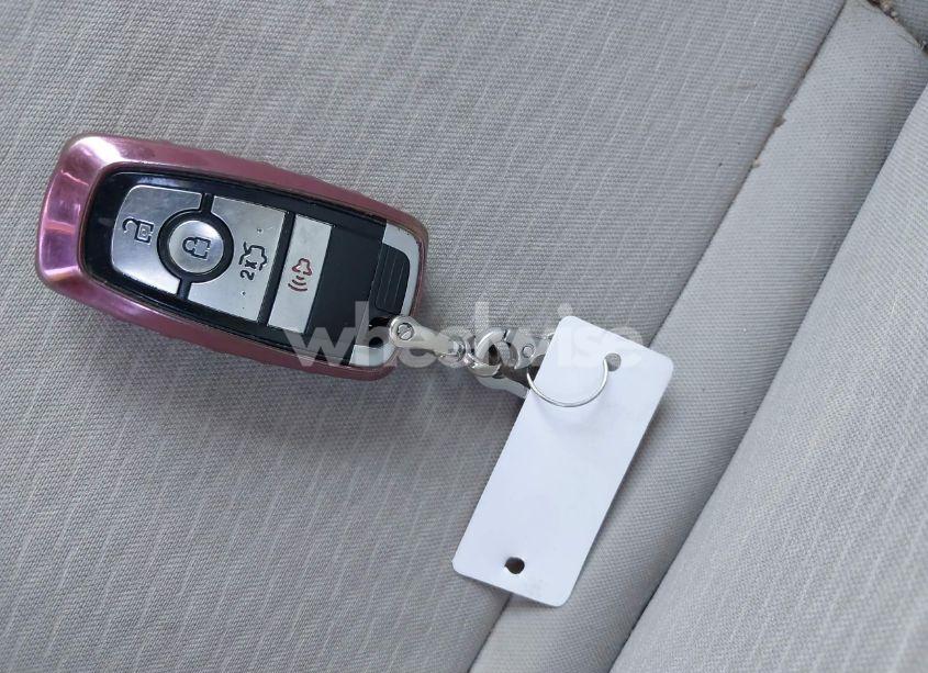 Photo 11 of 2019 Ford Fusion SE (VIN 3FA6P0HD9KR172372)