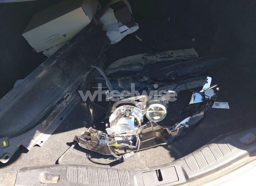 Photo 12 of 2019 Ford Fusion SE (VIN 3FA6P0HD9KR172372)