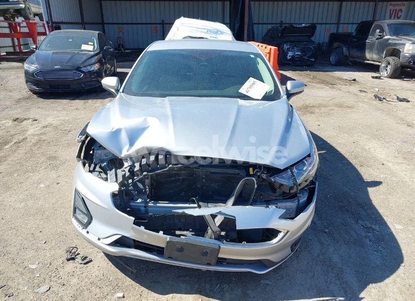 Photo 13 of 2019 Ford Fusion SE (VIN 3FA6P0HD9KR172372)
