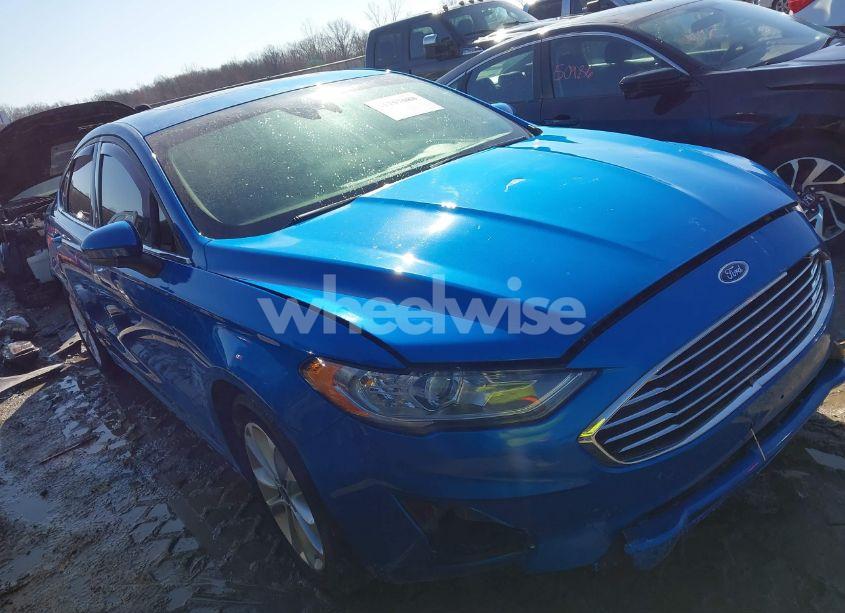 2019 Ford Fusion SE (VIN 3FA6P0HD9KR195778) main photo