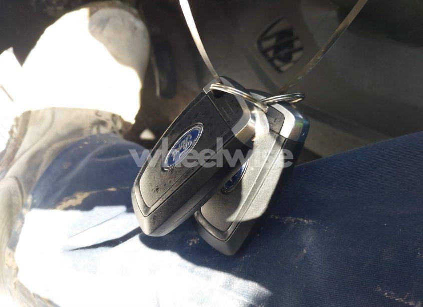 Photo 11 of 2019 Ford Fusion SE (VIN 3FA6P0HD9KR195778)