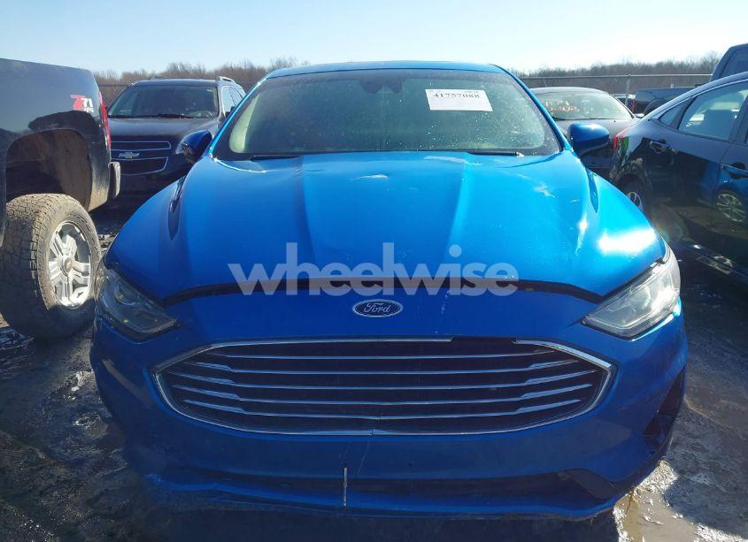 Photo 12 of 2019 Ford Fusion SE (VIN 3FA6P0HD9KR195778)