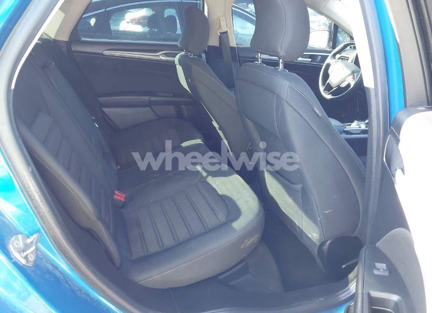 Photo 8 of 2019 Ford Fusion SE (VIN 3FA6P0HD9KR195778)