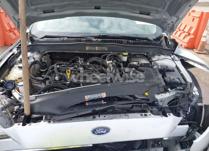 Photo 10 of 2019 Ford Fusion SE (VIN 3FA6P0HD9KR229945)