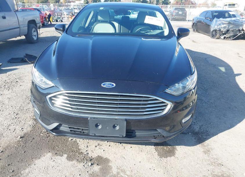 Photo 12 of 2019 Ford Fusion SE (VIN 3FA6P0HD9KR233008)