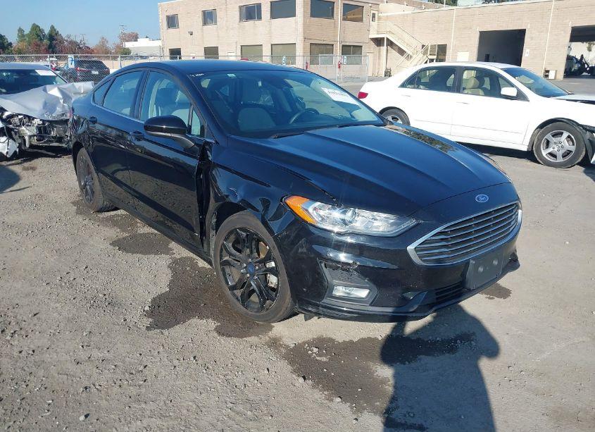 Photo 6 of 2019 Ford Fusion SE (VIN 3FA6P0HD9KR233008)