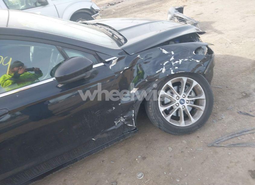 Photo 6 of 2020 Ford Fusion SE (VIN 3FA6P0HD9LR160241)