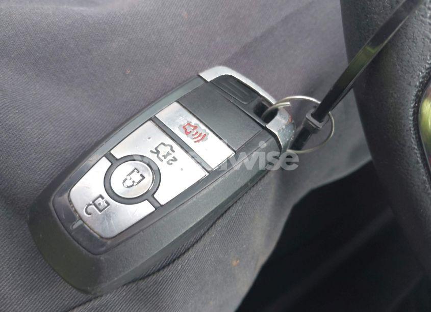 Photo 11 of 2020 Ford Fusion SE (VIN 3FA6P0HD9LR218851)