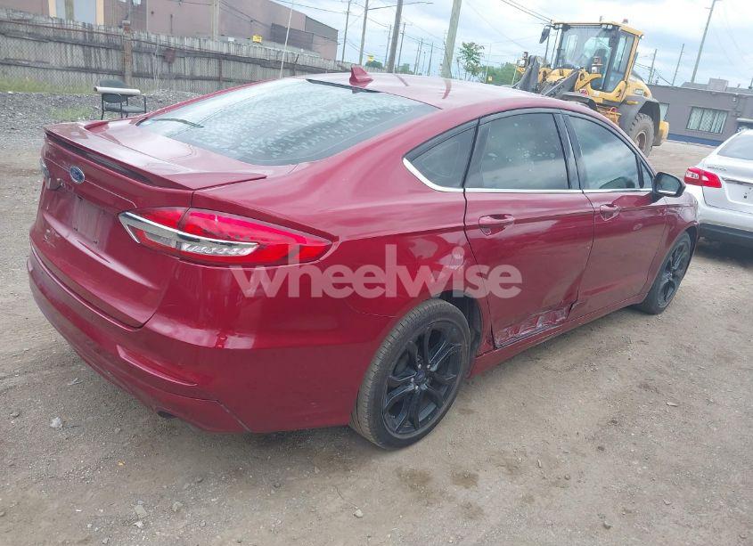 Photo 4 of 2020 Ford Fusion SE (VIN 3FA6P0HD9LR218851)