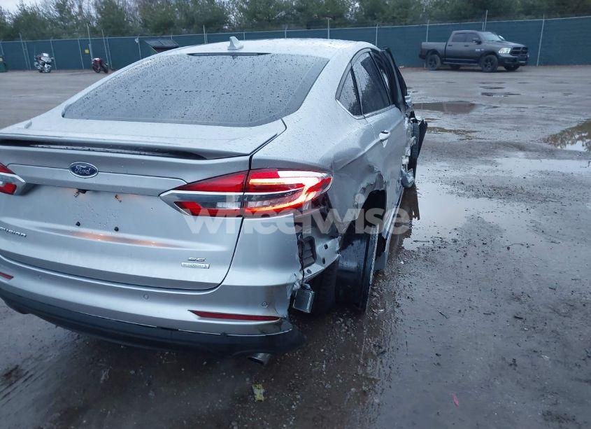 Photo 6 of 2020 Ford Fusion SE (VIN 3FA6P0HD9LR226755)