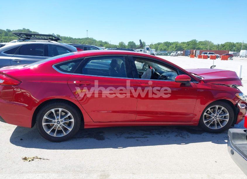Photo 12 of 2020 Ford Fusion SE (VIN 3FA6P0HD9LR252627)