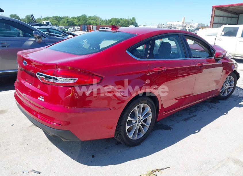 Photo 4 of 2020 Ford Fusion SE (VIN 3FA6P0HD9LR252627)