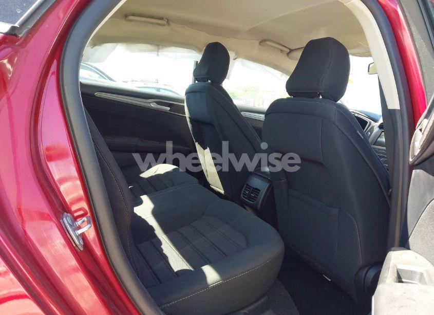 Photo 8 of 2020 Ford Fusion SE (VIN 3FA6P0HD9LR252627)