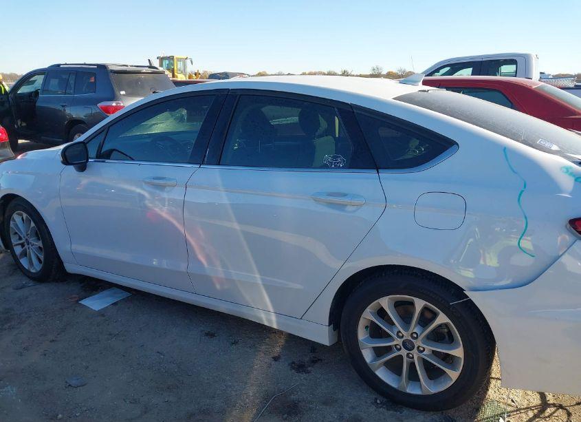Photo 14 of 2020 Ford Fusion SE (VIN 3FA6P0HD9LR258900)