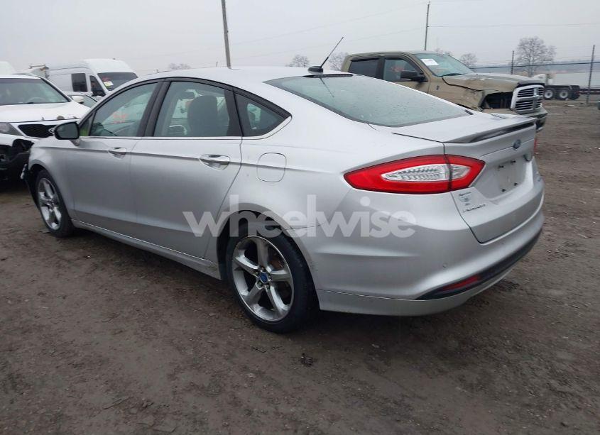 Photo 3 of 2014 Ford Fusion SE (VIN 3FA6P0HDXER101766)