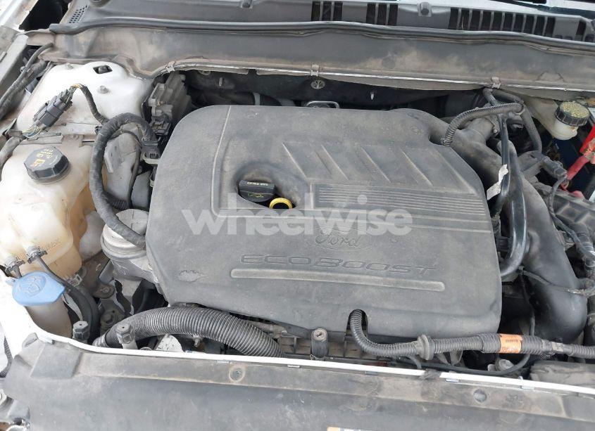 Photo 10 of 2014 Ford Fusion SE (VIN 3FA6P0HDXER113190)