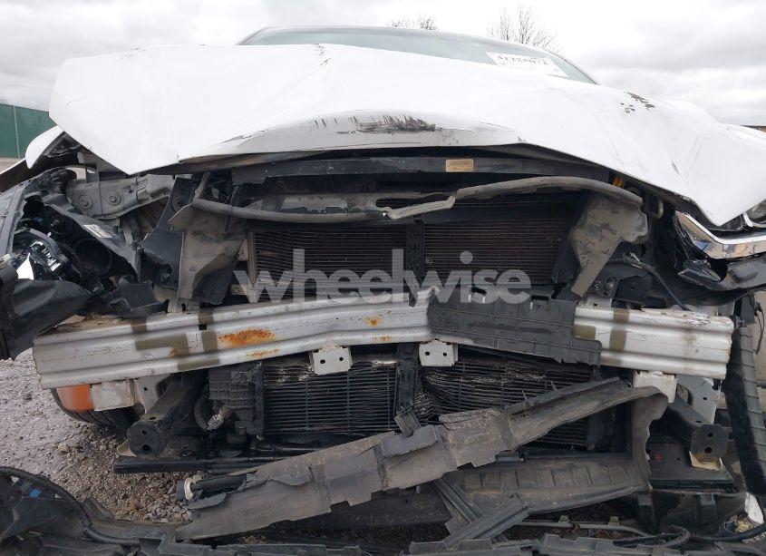 Photo 14 of 2014 Ford Fusion SE (VIN 3FA6P0HDXER113190)