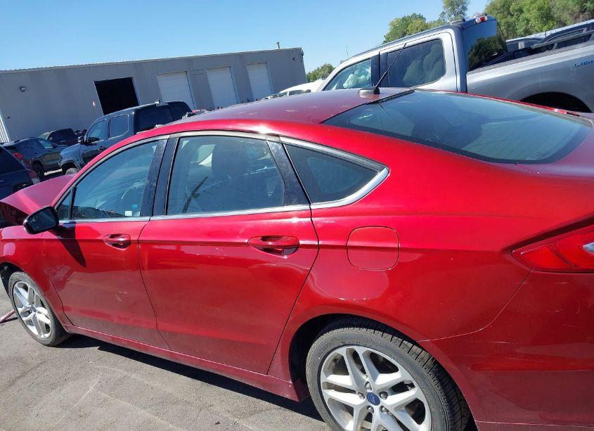 Photo 13 of 2014 Ford Fusion SE (VIN 3FA6P0HDXER163796)