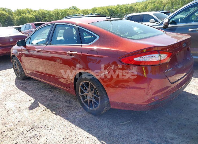 Photo 3 of 2014 Ford Fusion SE (VIN 3FA6P0HDXER236679)