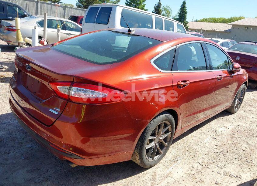 Photo 4 of 2014 Ford Fusion SE (VIN 3FA6P0HDXER236679)