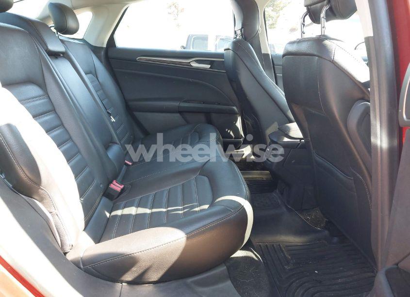 Photo 8 of 2014 Ford Fusion SE (VIN 3FA6P0HDXER236679)