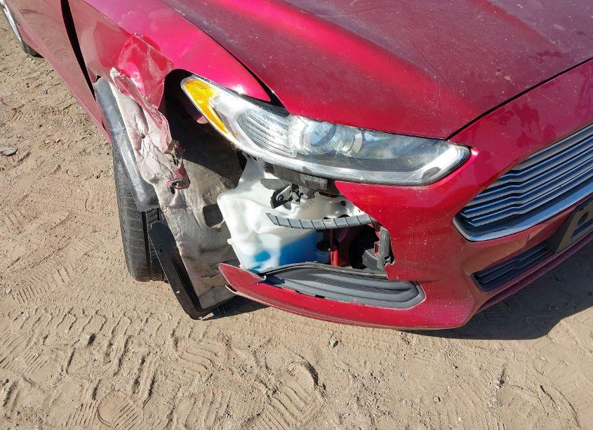 Photo 6 of 2014 Ford Fusion SE (VIN 3FA6P0HDXER237539)