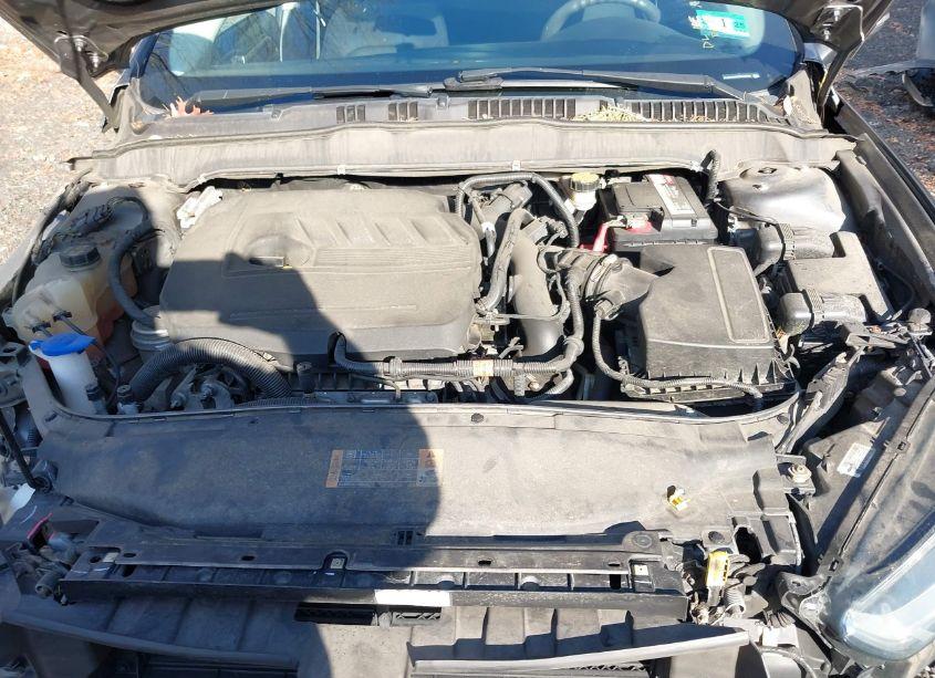 Photo 10 of 2014 Ford Fusion SE (VIN 3FA6P0HDXER246788)