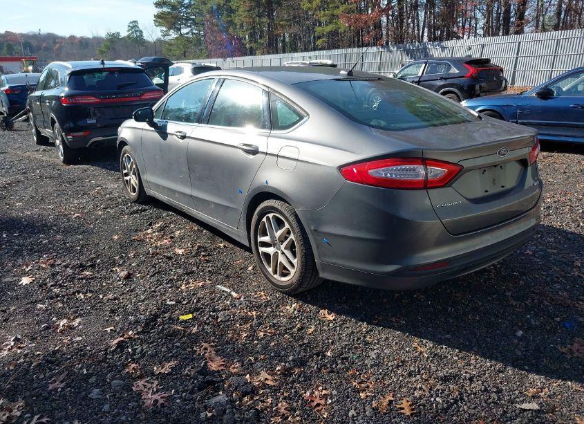 Photo 3 of 2014 Ford Fusion SE (VIN 3FA6P0HDXER246788)