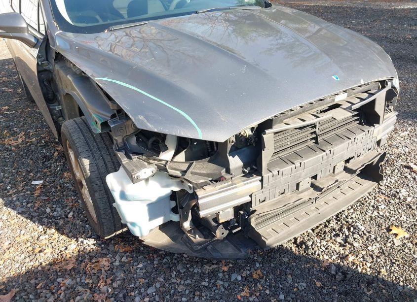 Photo 6 of 2014 Ford Fusion SE (VIN 3FA6P0HDXER246788)