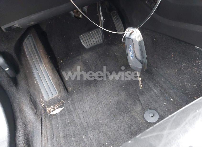 Photo 11 of 2014 Ford Fusion SE (VIN 3FA6P0HDXER300493)