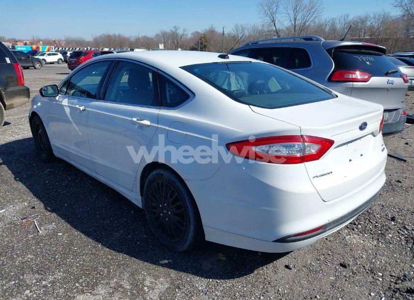 Photo 3 of 2014 Ford Fusion SE (VIN 3FA6P0HDXER313034)