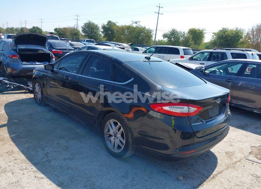Photo 3 of 2014 Ford Fusion SE (VIN 3FA6P0HDXER316810)