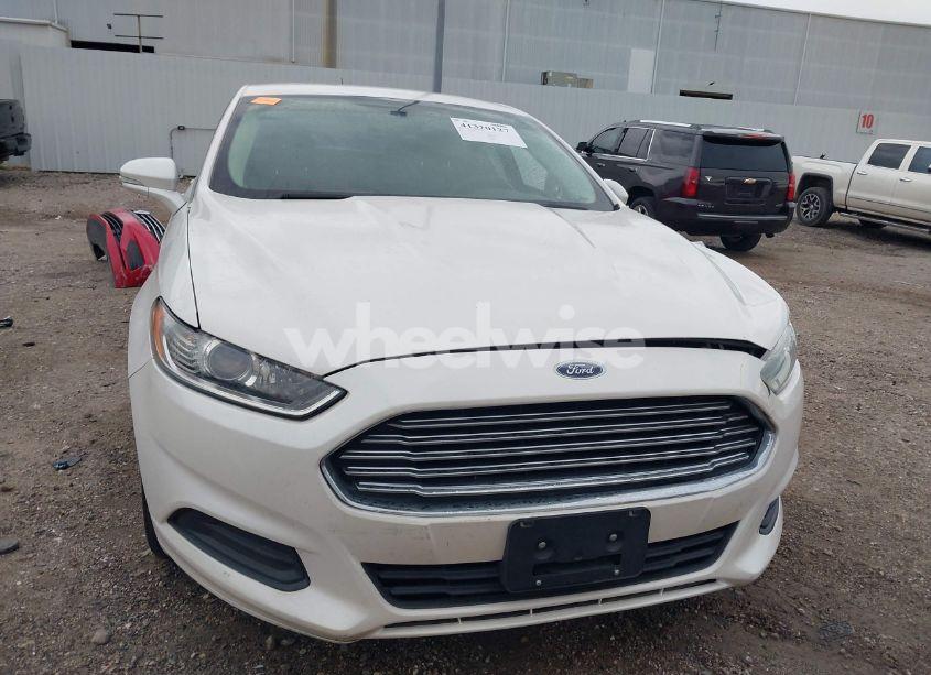 Photo 13 of 2014 Ford Fusion SE (VIN 3FA6P0HDXER391796)