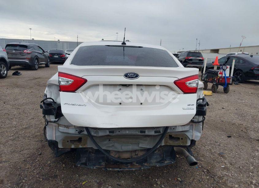 Photo 17 of 2014 Ford Fusion SE (VIN 3FA6P0HDXER391796)