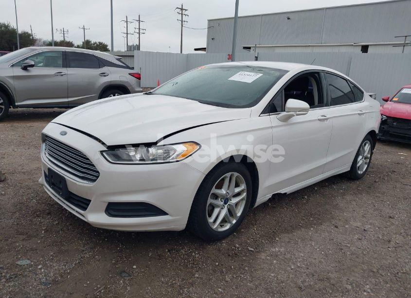 Photo 2 of 2014 Ford Fusion SE (VIN 3FA6P0HDXER391796)