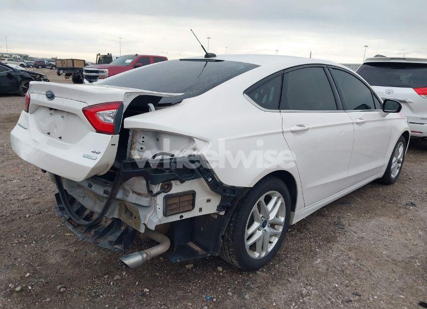 Photo 4 of 2014 Ford Fusion SE (VIN 3FA6P0HDXER391796)