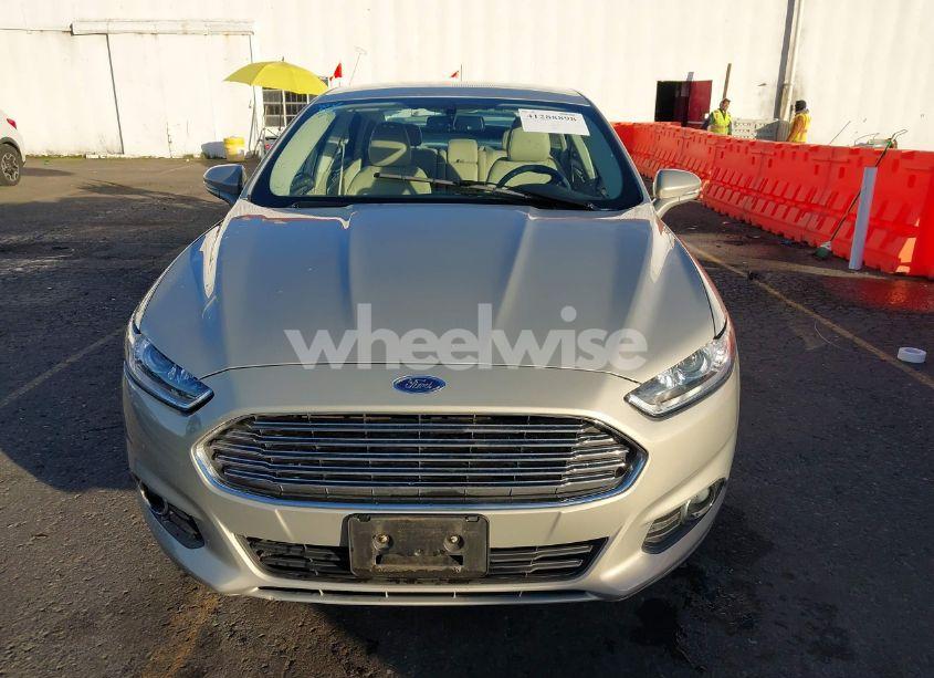 Photo 12 of 2015 Ford Fusion SE (VIN 3FA6P0HDXFR106080)