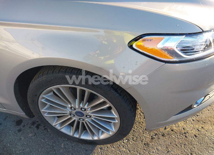 Photo 17 of 2015 Ford Fusion SE (VIN 3FA6P0HDXFR106080)