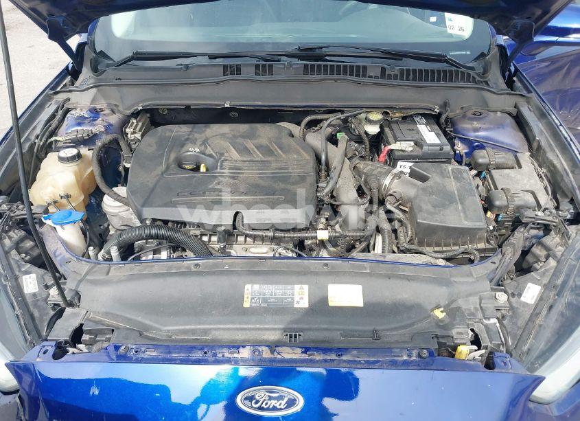 Photo 10 of 2015 Ford Fusion SE (VIN 3FA6P0HDXFR112509)