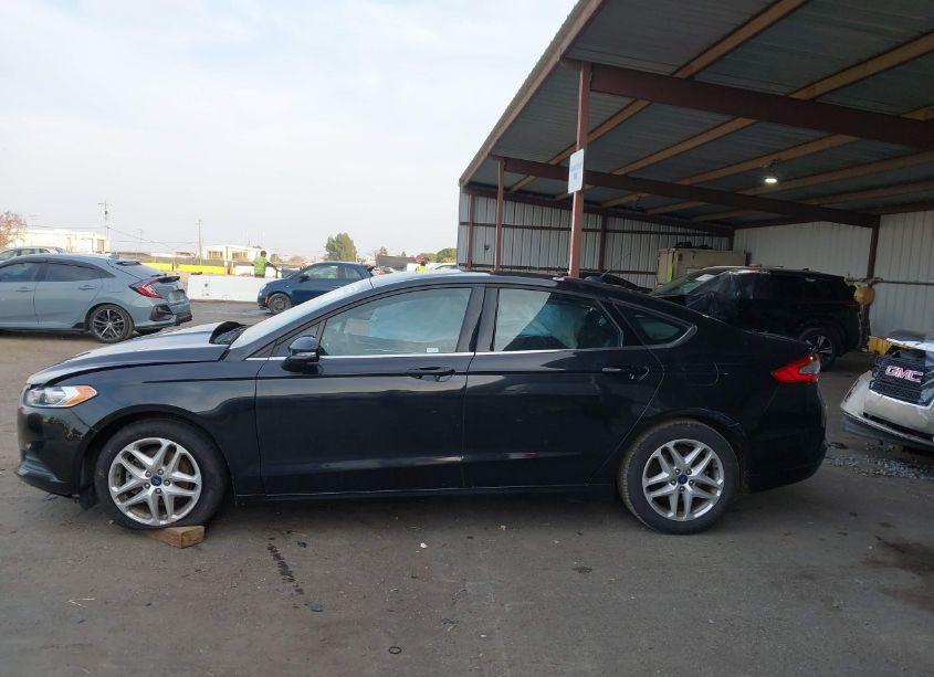 Photo 14 of 2015 Ford Fusion SE (VIN 3FA6P0HDXFR115197)