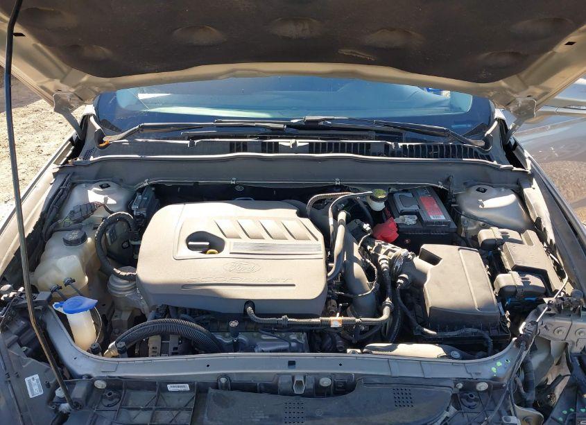 Photo 10 of 2015 Ford Fusion SE (VIN 3FA6P0HDXFR169289)